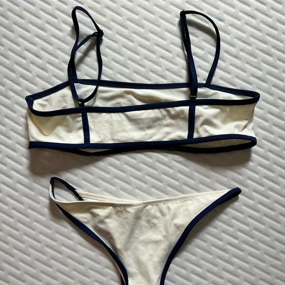 NWOT Solid & Striped Bikini Set - Picture 2 of 2